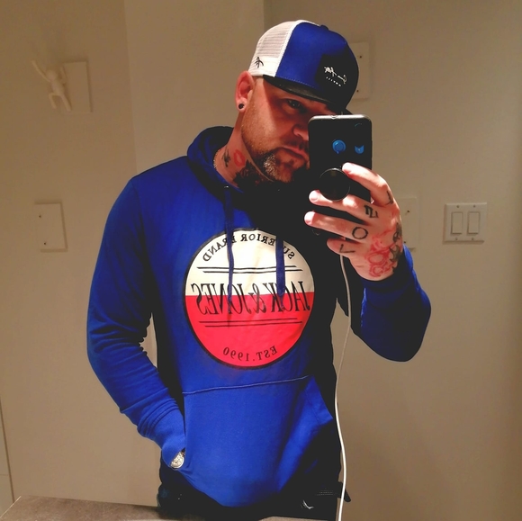 Meet your Posher, Chad - Picture 1 of 1